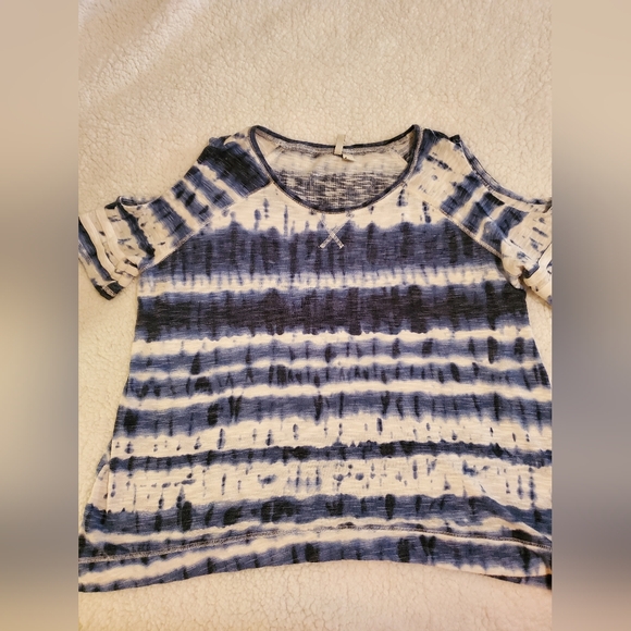 Cato Active Women's Size Large pull over short sleeve tye dyed blue & white top - Picture 1 of 6